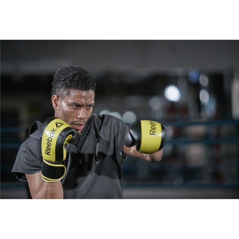 Фотография Перчатки боксерские Retail 10 oz Boxing Gloves - Purple 4