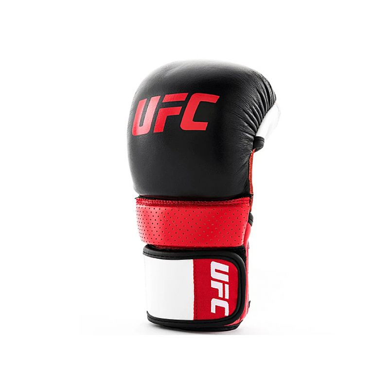Фотография UFC PRO Перчатки для спарринга 0