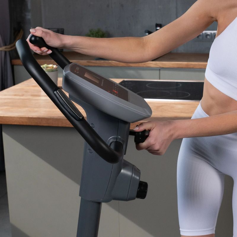 Фотография Велотренажер CARBON FITNESS U500 10